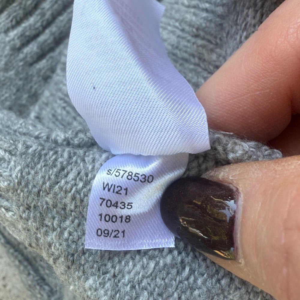 NWT Lou & Grey Dog Mom Hooded Gray Pullover Sweater Size Medium - Picture 11 of 11
